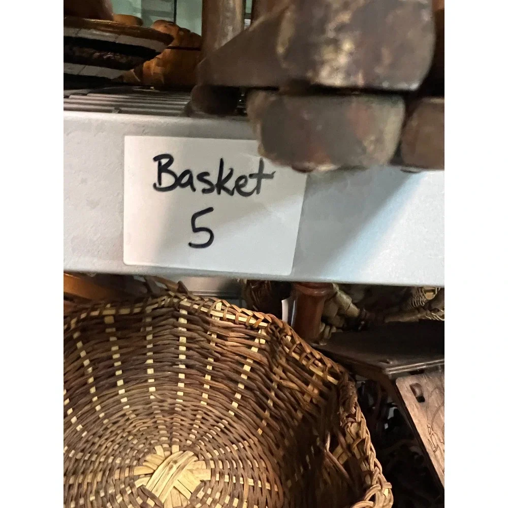 VTG Wicker Gathering Basket Hanging Peg Bentwood Handle Rustic Garden Brown